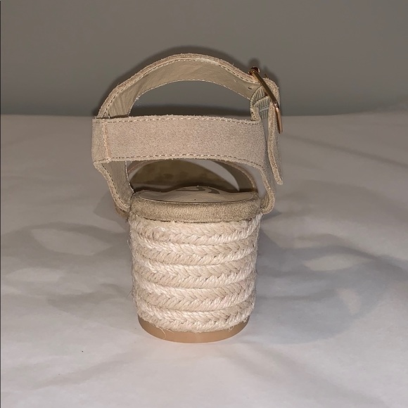 Cream strapped sandals with woven jute heel. - Picture 3 of 5